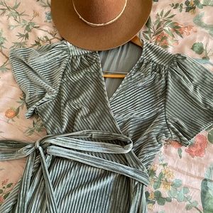 Baltic born sage green ribbed velvet dress XL